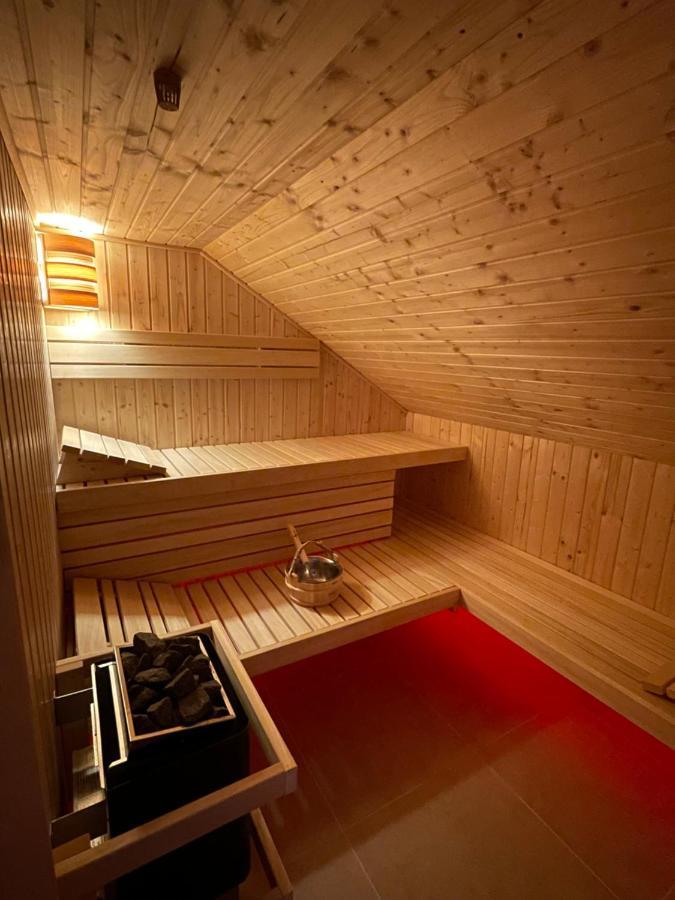 Wellnesshome Fontaneweg Mit Sauna, Terrasse Und Garten Espelkamp-Mittwald Eksteriør bilde